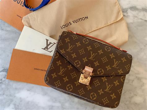 köpa louis vuitton väska|farfetch louis vuitton.